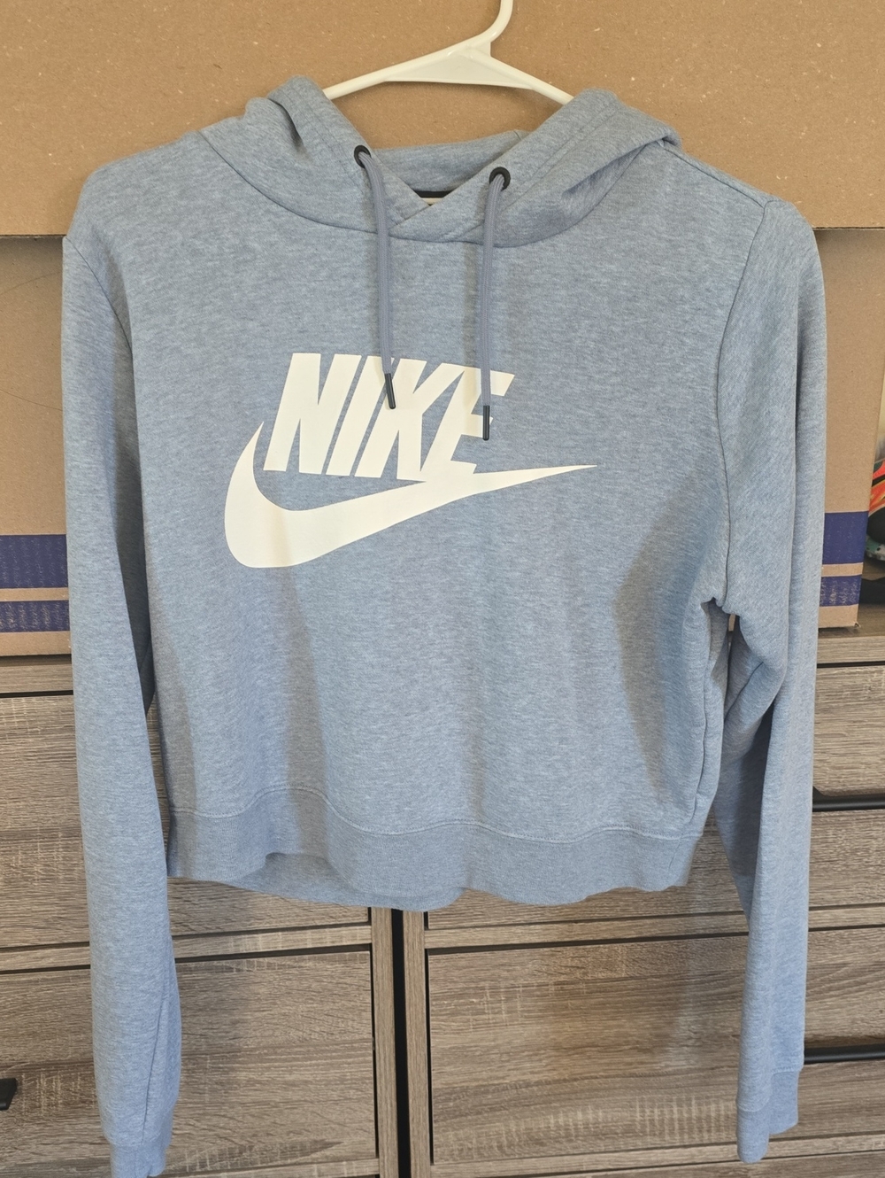 Nike Cropped Hoodie in Gray Size Medium Like New